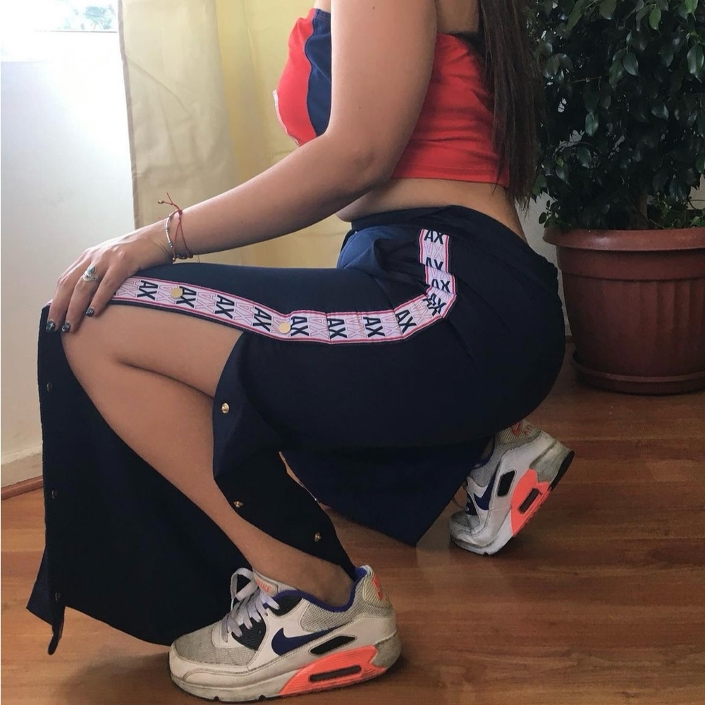 NEW pants Size small, with label